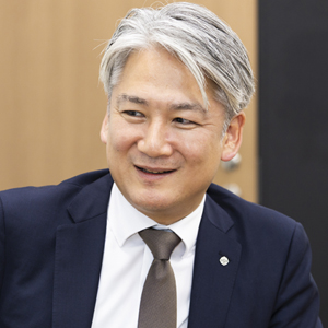 画像2: エグゼクティブの生成AIの使い方
【第4回】日立製作所 水・環境事業統括本部長 風間裕介の活用術（前編）