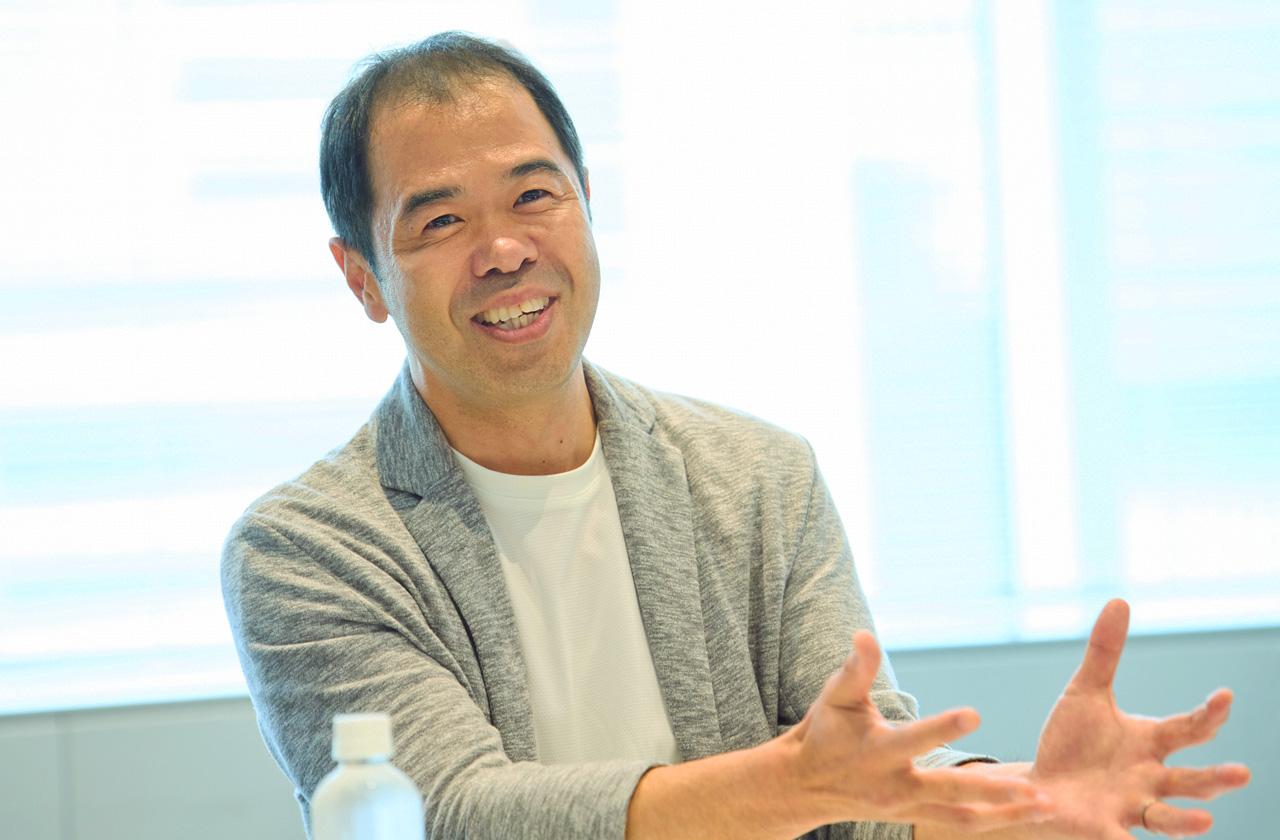 画像: 朝木 克利(あさき かつとし) 株式会社 日立製作所 AI&ソフトウェアサービスビジネスユニット アプリケーションサービス事業部 HMAX&AIサービス本部AIサービス推進部 担当部長