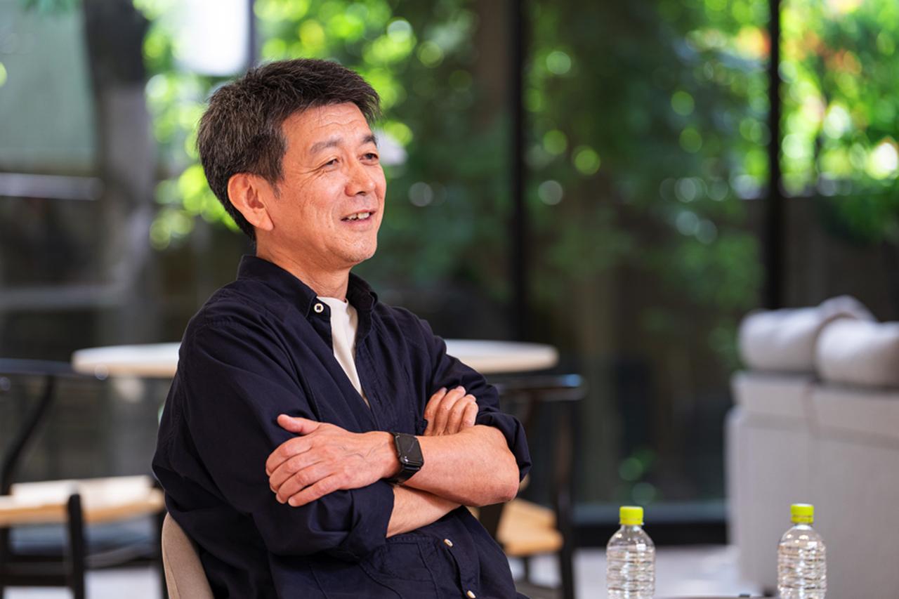 画像: 日立の研究者として、ビッグデータの収集・活用技術の向上を追い続けてきた矢野。自らのチーム作りにも生成AIを活用している