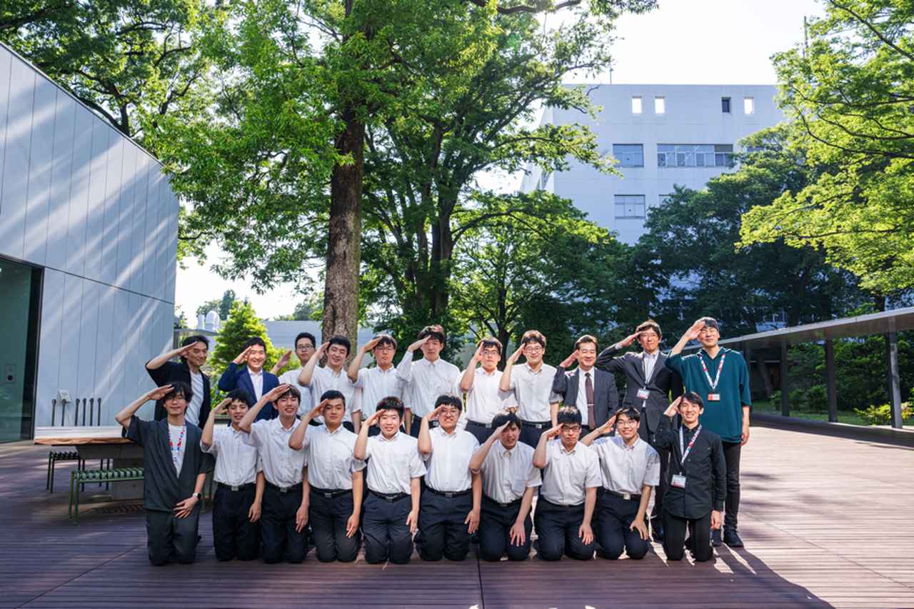 画像: 未来の街、未来の鉄道を担う若者の姿に大きな希望が感じられる