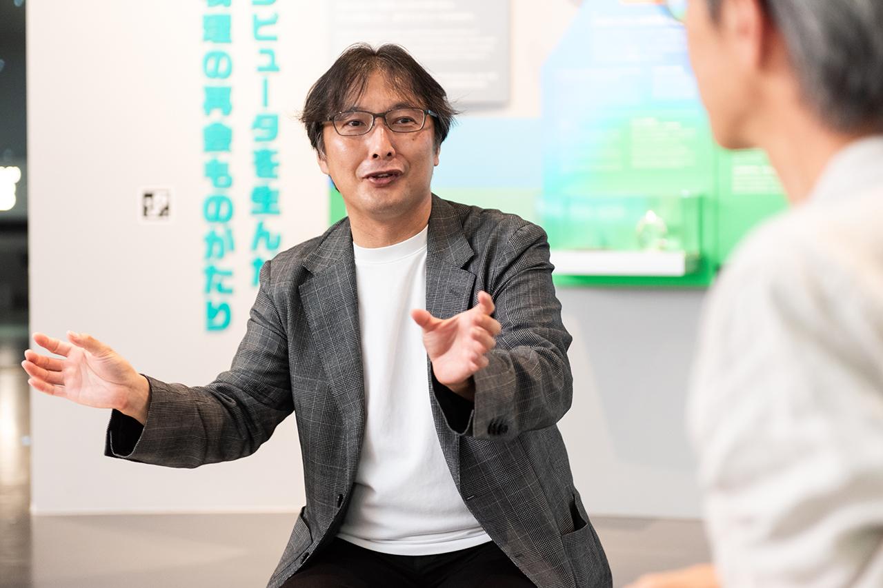 画像: 日立製作所で量子コンピュータの研究開発に取り組む土屋龍太