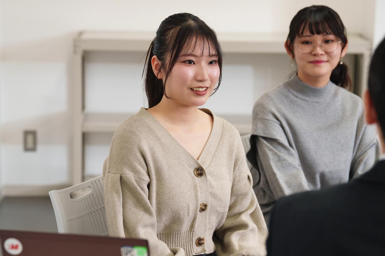 画像: 姫野さんは、参加者が自由に意思表示するためにさまざまな工夫を重ねていた