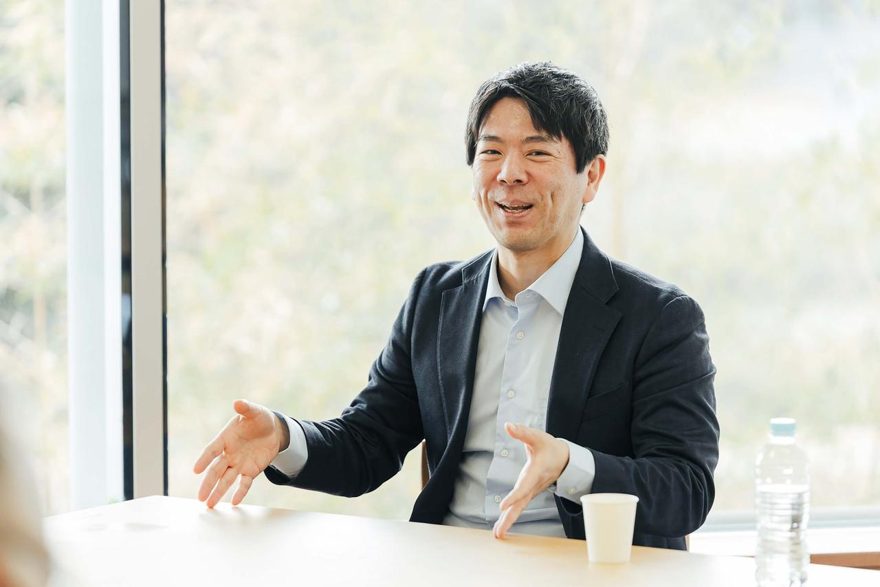 画像: 「仏教が盛んなブータン王国でも、お坊さんたちだけでは、若者たちの仏教離れを防げないというのは意外でした」と熊谷さん