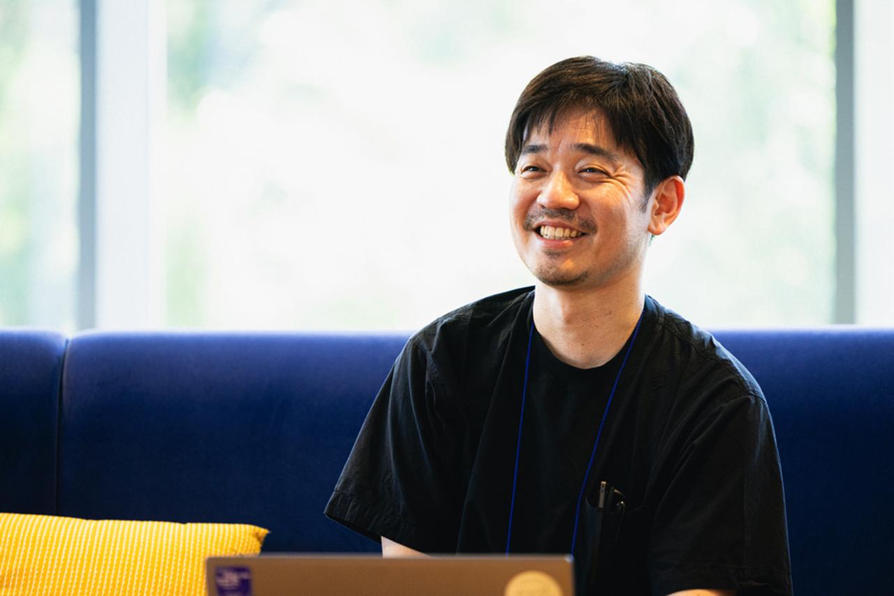 画像: 必要なところだけ新しくしながら長く使い続ける良さを語る山崎さん