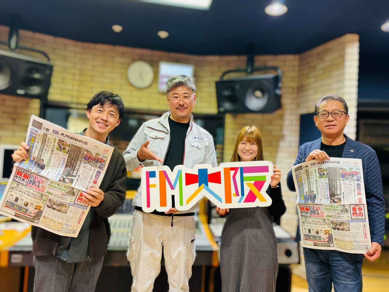 画像2: 日曜6時15分からは「U.K.とヒロの世のため後のためラジオ」。