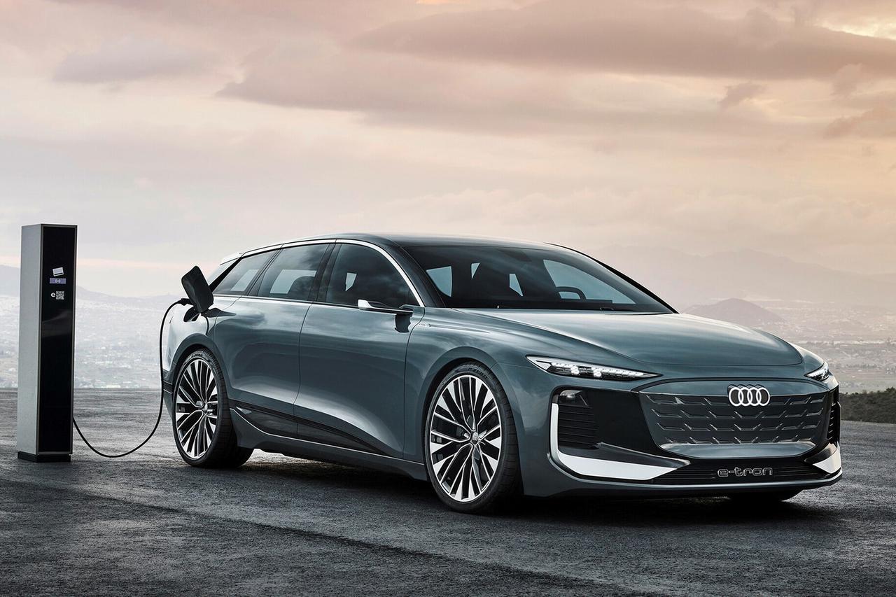 画像: 2022年3月17日にワールドプレミアされた、アウディ アバント初のBEVモデル。既存のA6に「e-tron」が付く。