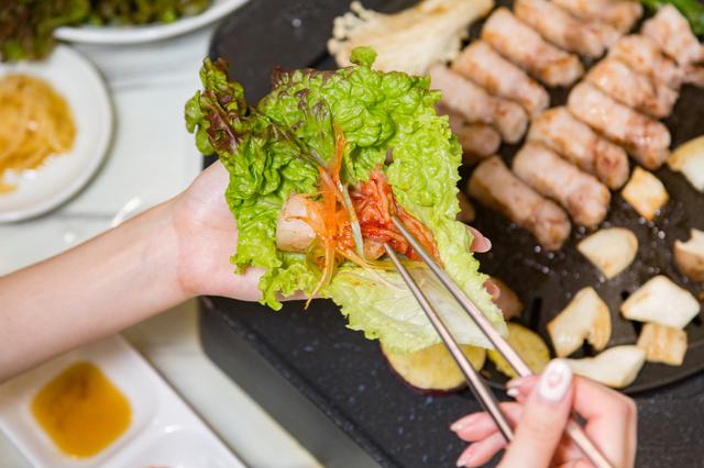 画像: ウォーターエイジングサムギョプサル ランチ1,848円、ディナー2,178円、食べ放題3,718円(いずれも税込)