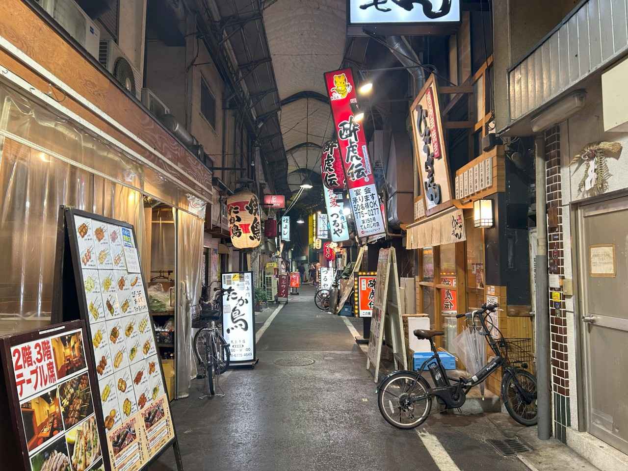 画像: 飲み屋が並ぶノスタルジックエリア・裏天王寺とは？