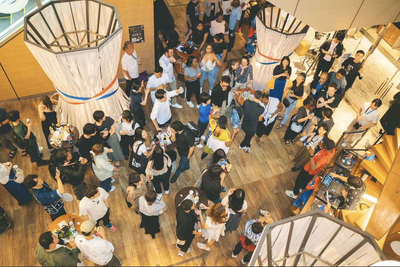 画像2: 深夜の大阪駅でダンスフロアが出現！「OSAKA STATION RAVE」