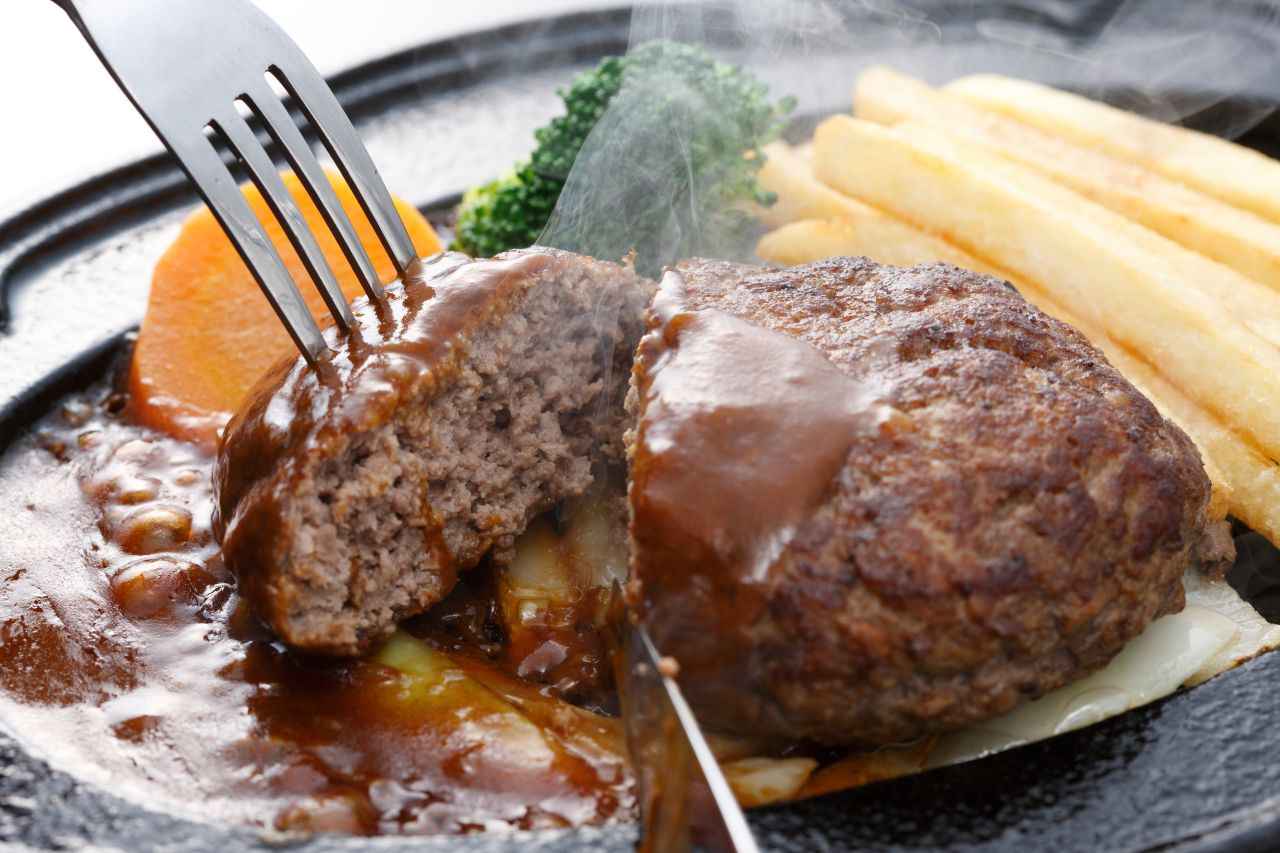 画像: 大阪のハンバーグはなぜ旨い？「食い倒れ」の街で進化する洋食文化の秘密