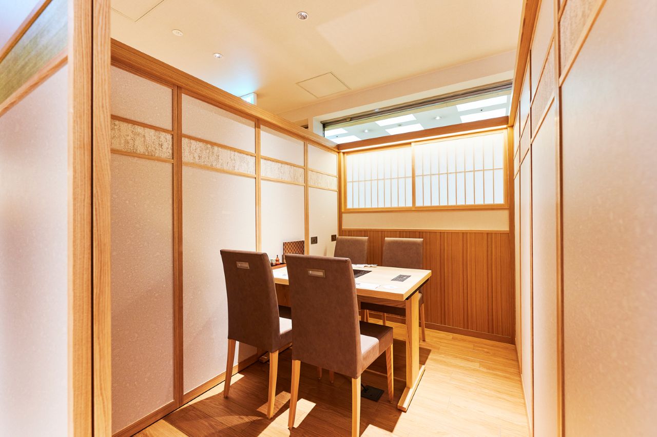 画像1: しゃぶ禅 梅田店｜全席半個室or完全個室のおこもり空間でコスパ満点の贅沢ランチ