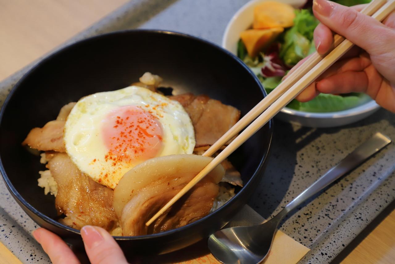 画像: チャーシューエッグ丼 1,680円