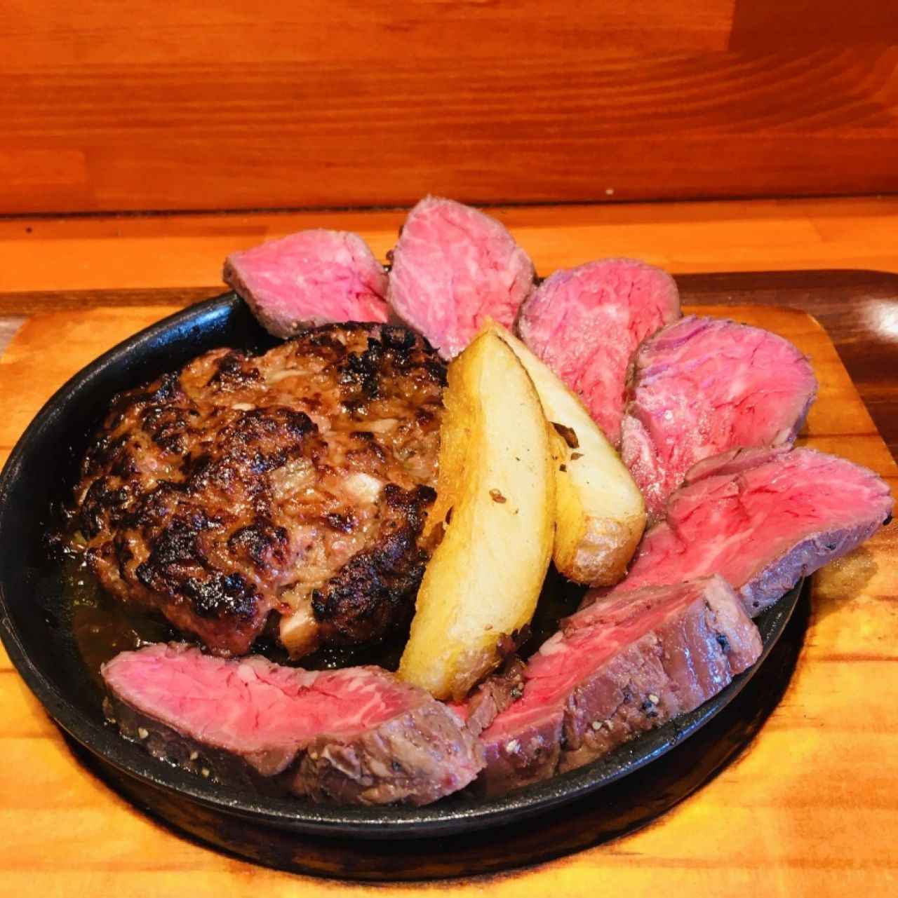 画像2: 16.【中之島】桜原精肉店｜増量＆飯おかわりOKな肉尽くし定食が食欲にジャストミート！