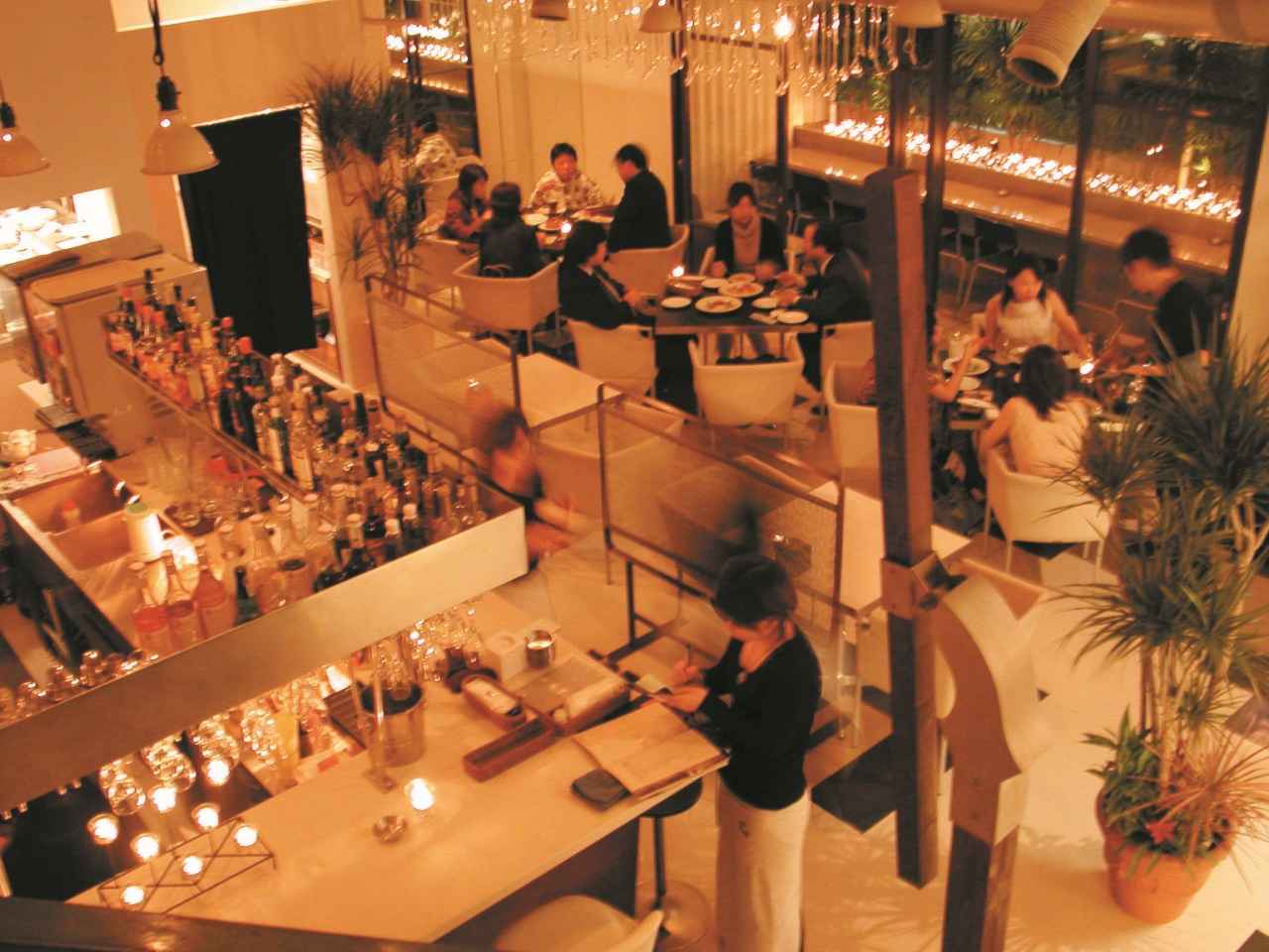 画像: 心斎橋のおしゃれな夜カフェ4選!スイーツやご飯が深夜まで楽しめるおすすめ店を厳選