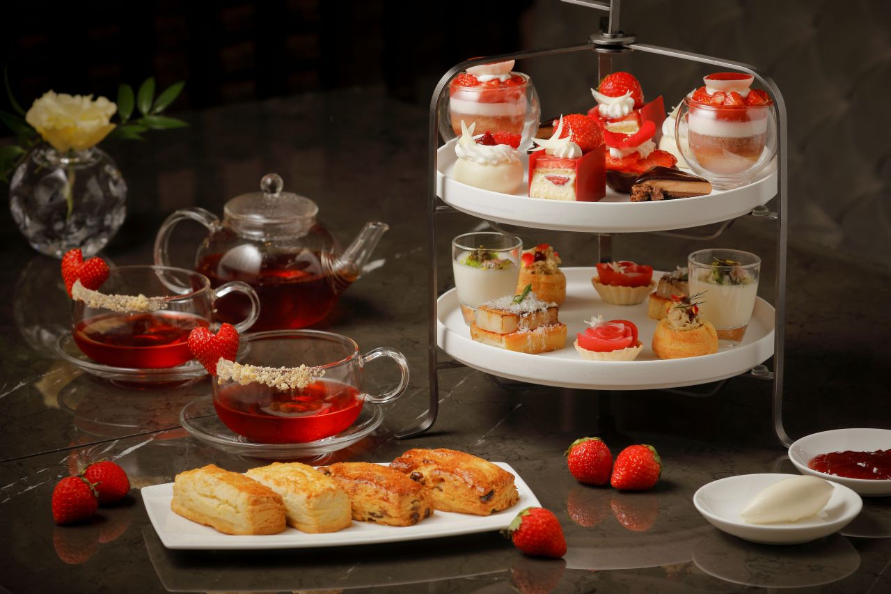 画像2: 真っ赤ないちごにときめく冬。フォーシーズンズホテル京都で楽しむ、贅沢ストロベリースイーツ