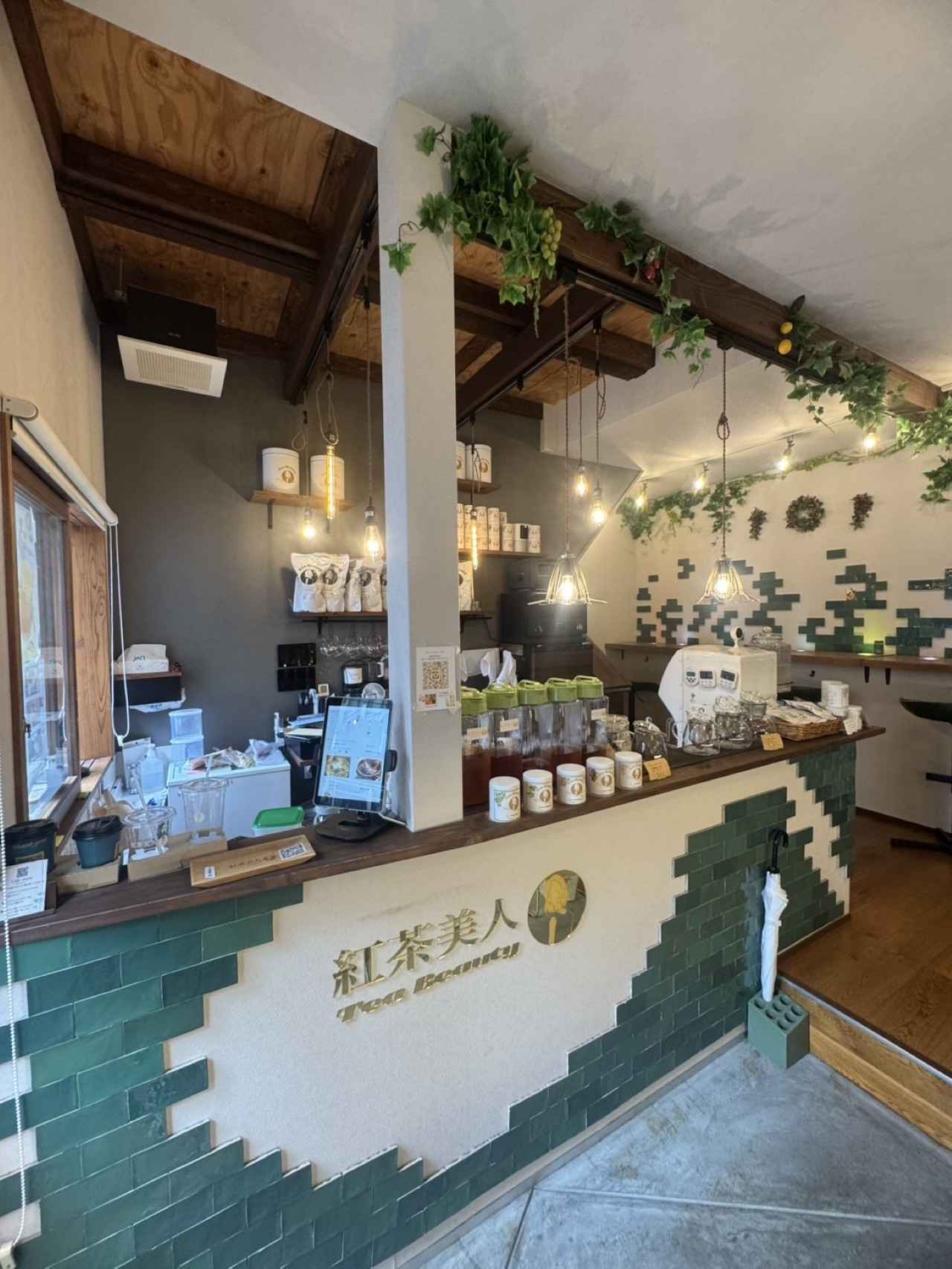 画像1: 大阪で見つけた紅茶専門店5選。香りに包まれる、癒やしのティータイムを