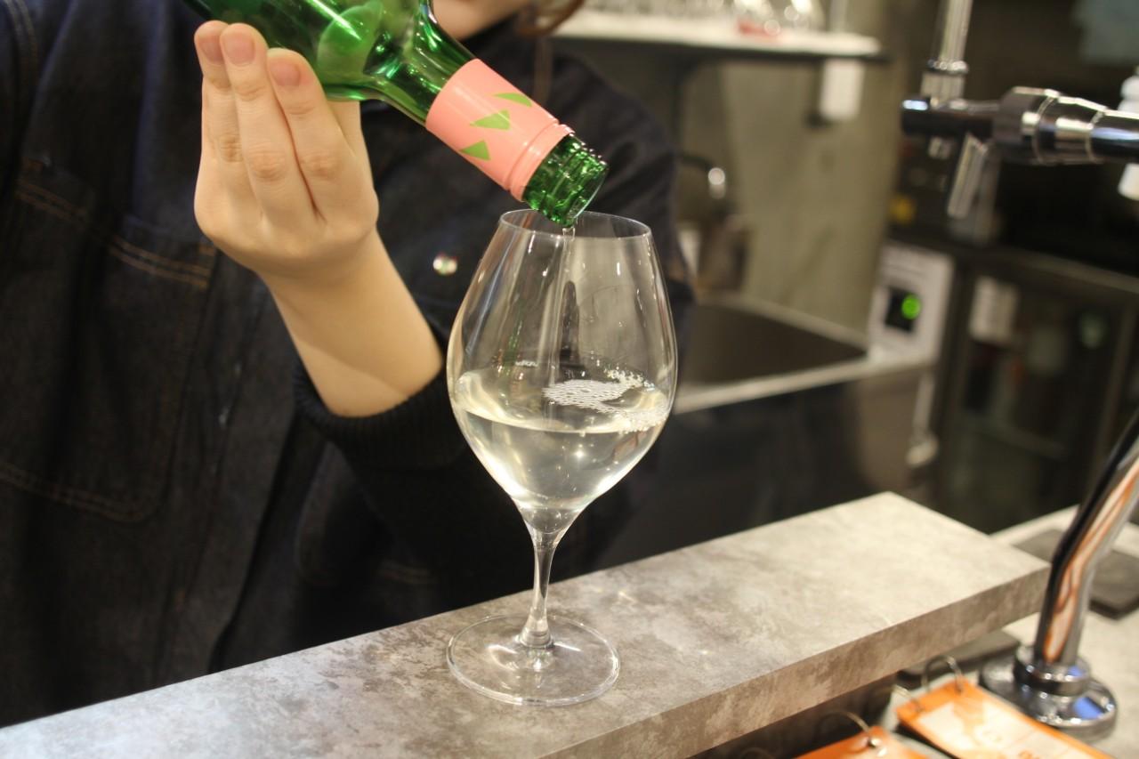 画像4: 裏天満ちょうちん通りのおすすめ居酒屋・バル4選。ネオンに誘われて味わう、大阪の夜