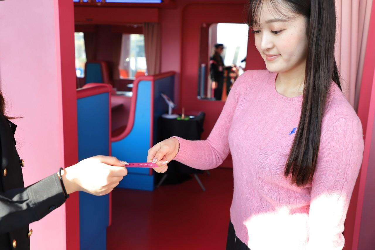 画像4: 京都・梅小路の新スポット「FUTURE TRAIN KYOTO DINER&CAFE」で近未来の“カワイイ”を体験!