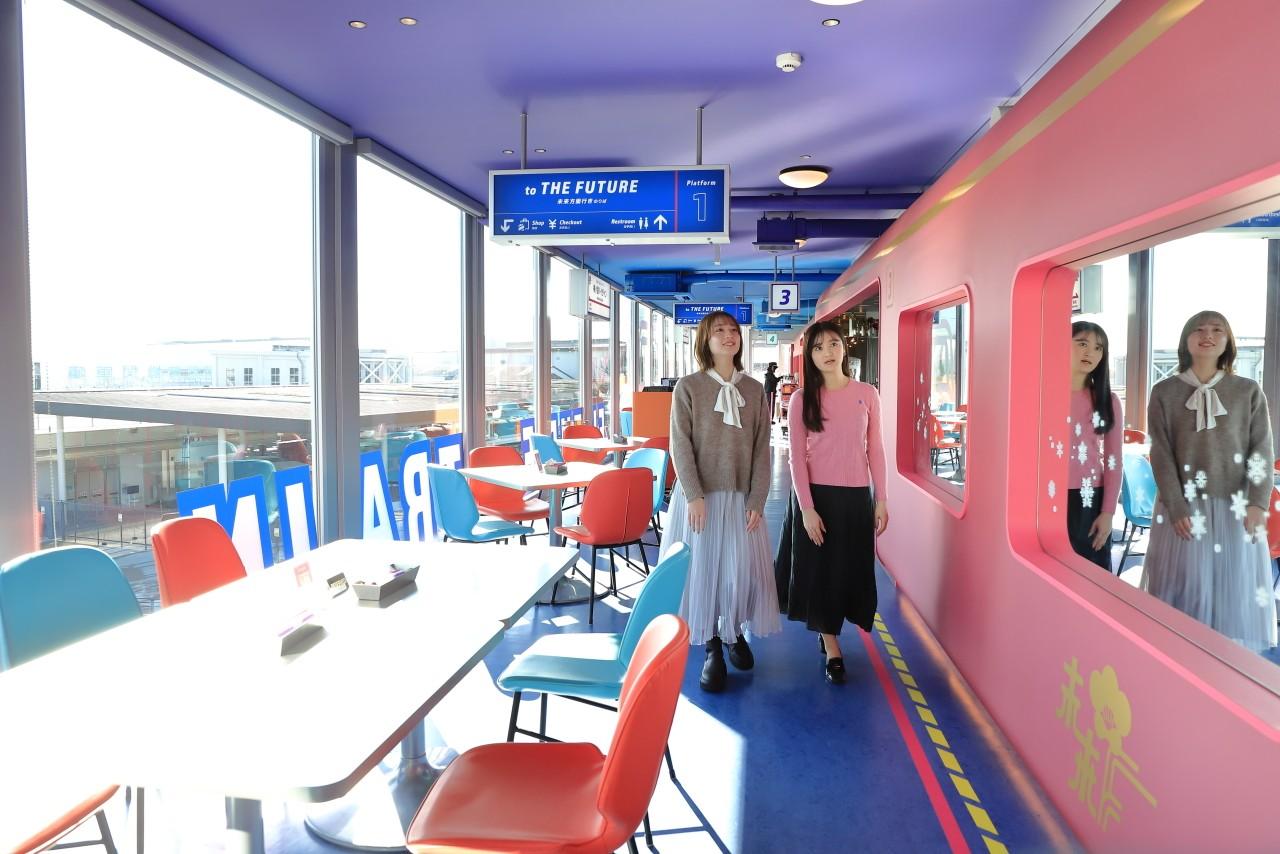 画像2: まるでテーマパーク!車両ごとに異なるコンセプトで魅せる