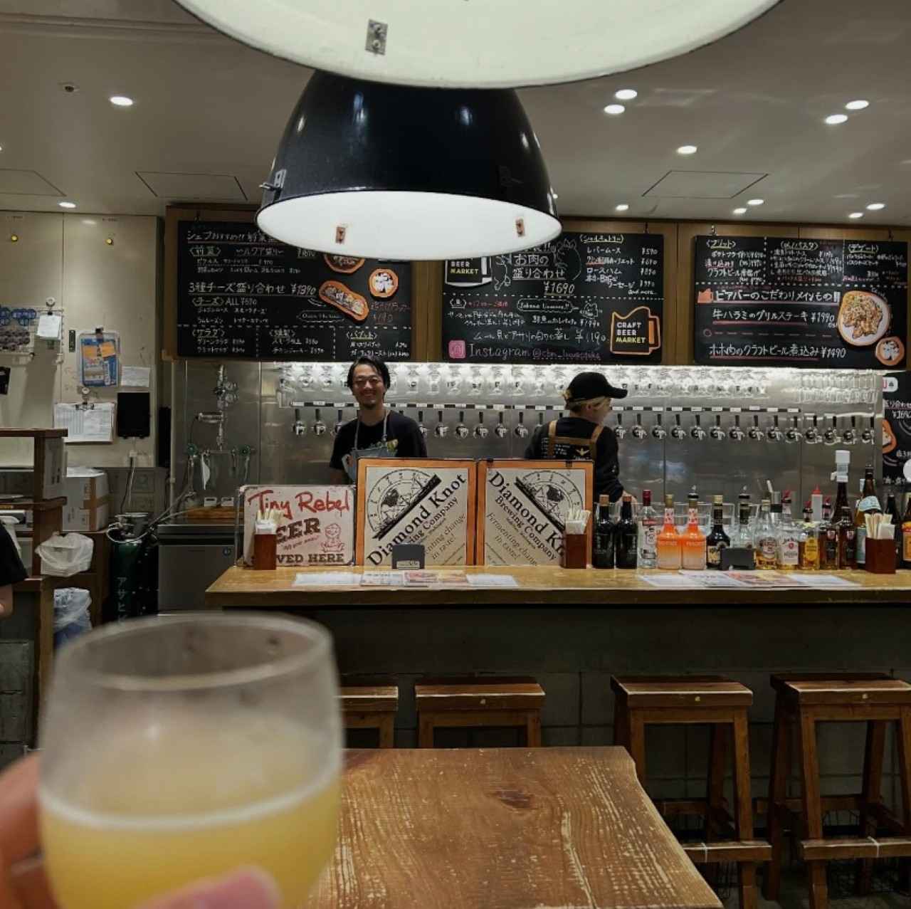 画像2: 【梅田】クラフトビアマーケット ルクア大阪店｜クラフトビールデビューにもおすすめ