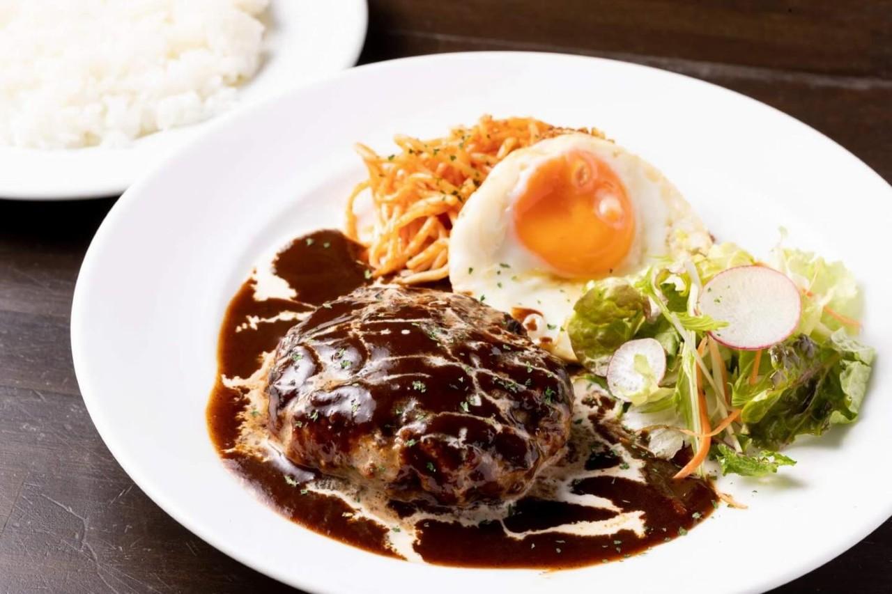 画像: 「宮崎県産黒毛和牛ハンバーグ 特製デミグラスソース」