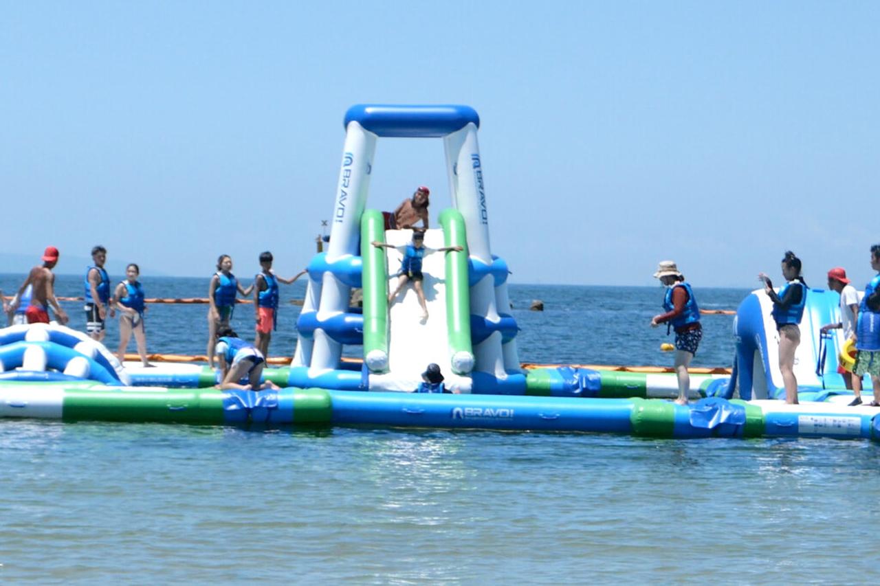 画像2: 【貝塚市】夏に行きたい!大阪屈指の水上アスレチック「二色の浜ウォーターパーク」