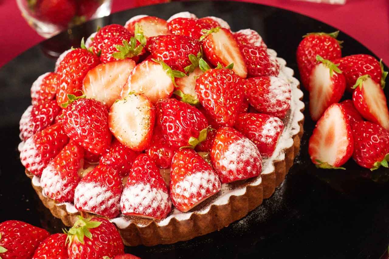 画像2: いちご三昧。実力派パティシエ4名の新作が食べ放題