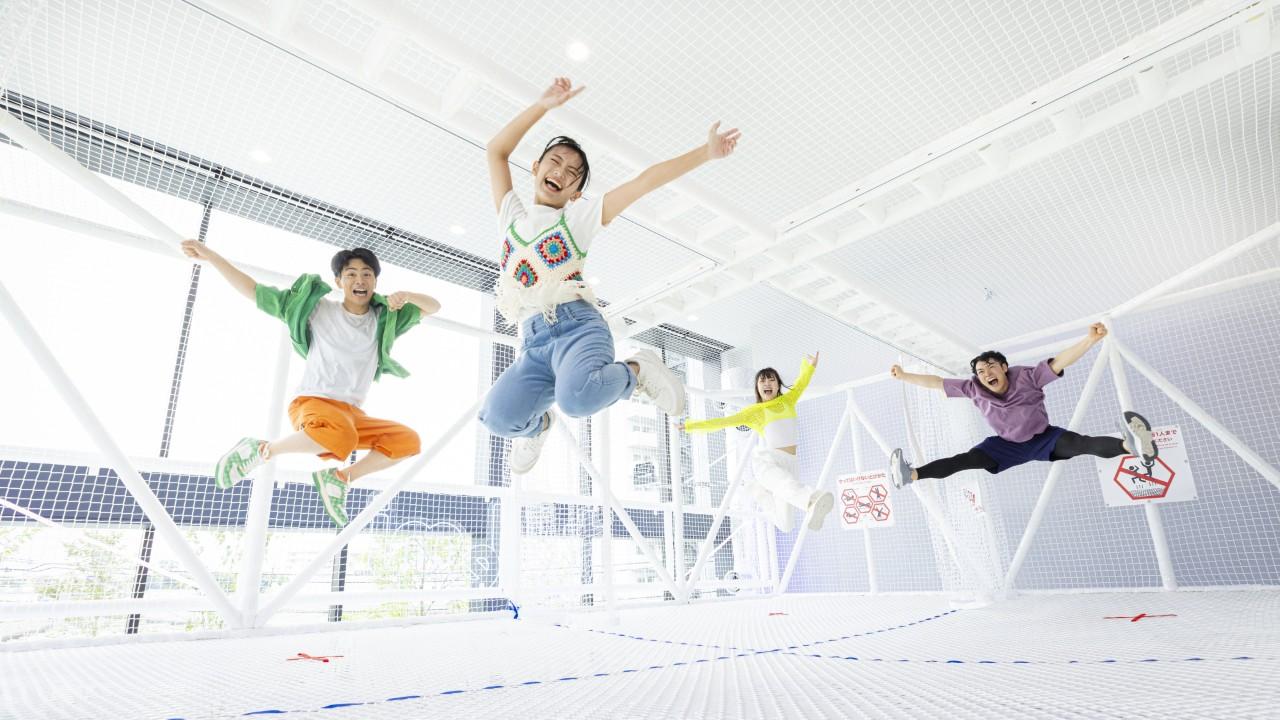 画像2: 【枚方市】跳んで登って空中散歩。国内初のアクティビティも注目な「トンデミ枚方」