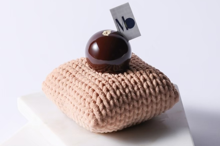 画像1: SNSで話題の“ザブトンモンブラン”が神戸に！「マサヒコオズミパリ」が神戸阪急に常設オープン