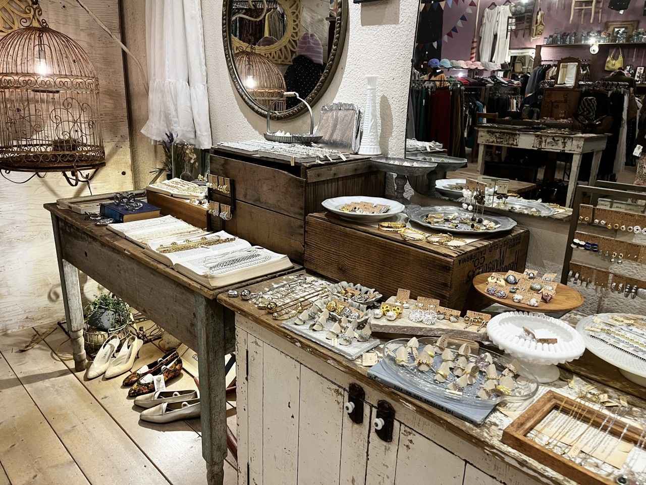 画像3: 【厳選】京都のおすすめ古着屋11選。初心者も立ち寄りやすいお店をご案内！