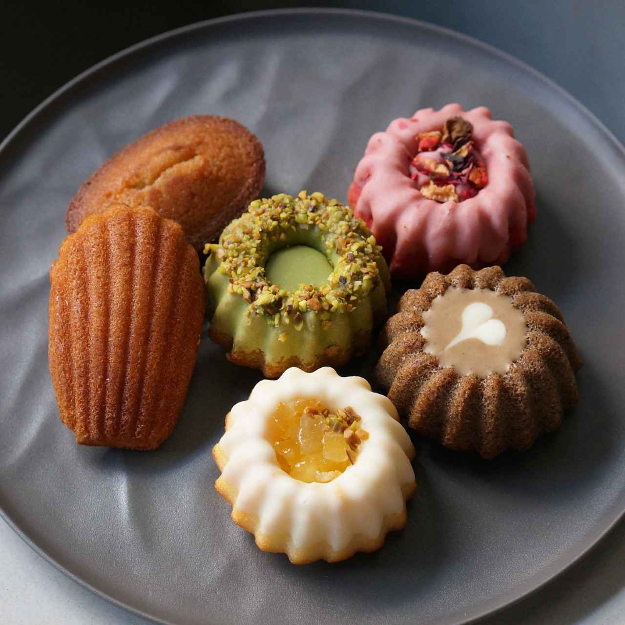 画像2: ハノック|若い感性を持つパティシエが手がけるスイーツとドリンクが人気のパティスリー