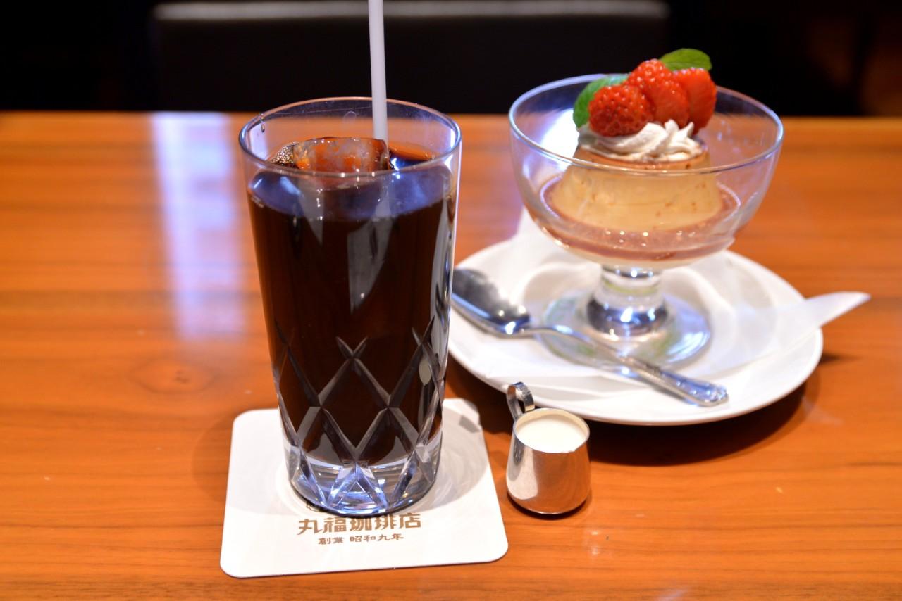 画像: ブレンド珈琲 アイス 700円、ミニプリン+484円(単品オーダーは不可)