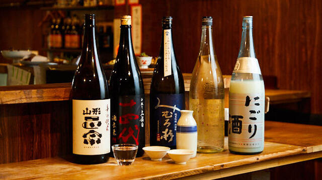 画像: 日本酒のラインナップが豊富