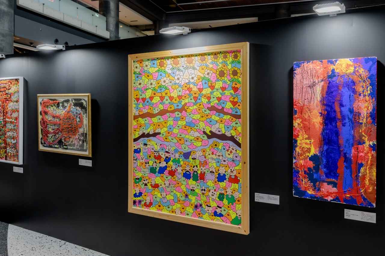 画像: 2025年度はグランフロント大阪で展示会を実施しました