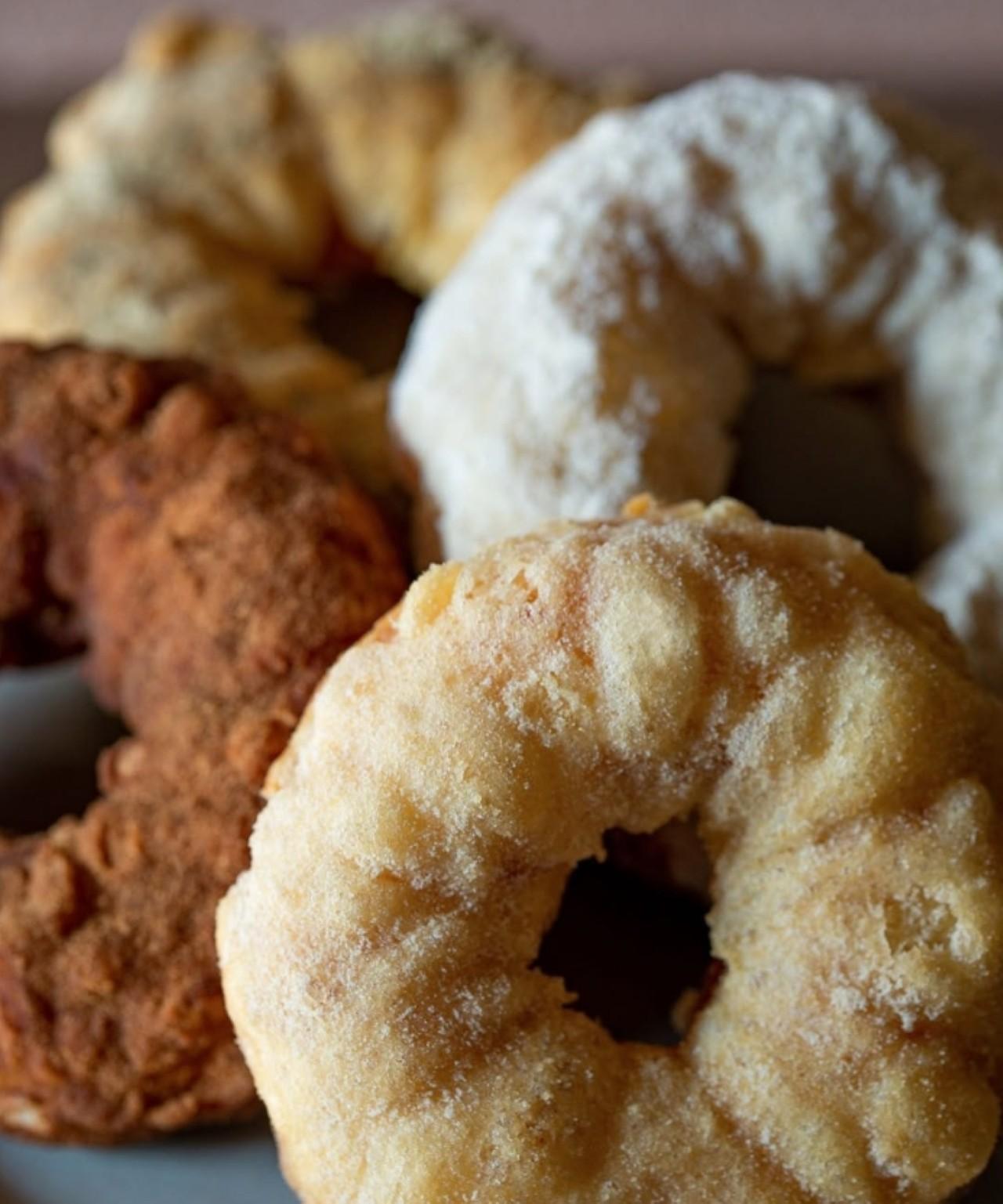 画像3: 外ザク、中ふわ。台湾ドーナツとコーヒーのペアリングが至福！「JUSTICE BROWN」