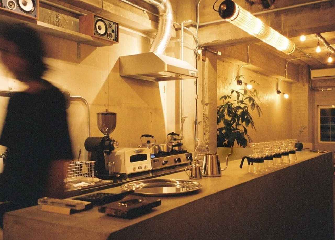 画像1: 喫茶 百景｜深夜営業のレトロモダンな喫茶で楽しむチルタイム
