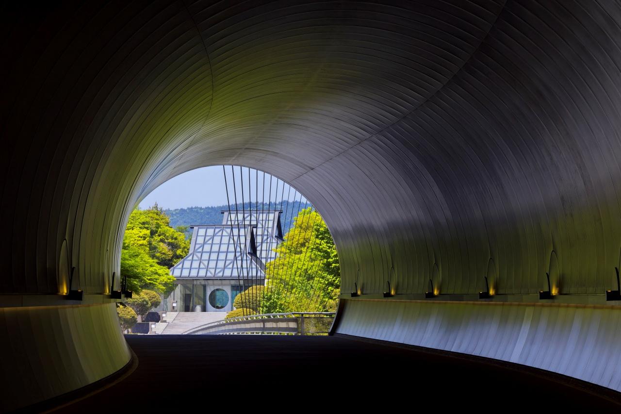画像1: 【甲賀】MIHO MUSEUM｜トンネルの先で出会う、非日常の静けさ