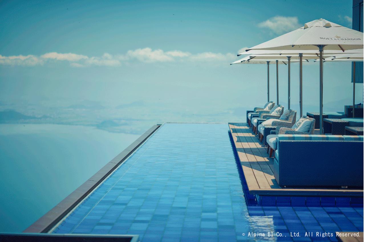 画像: North Terrace