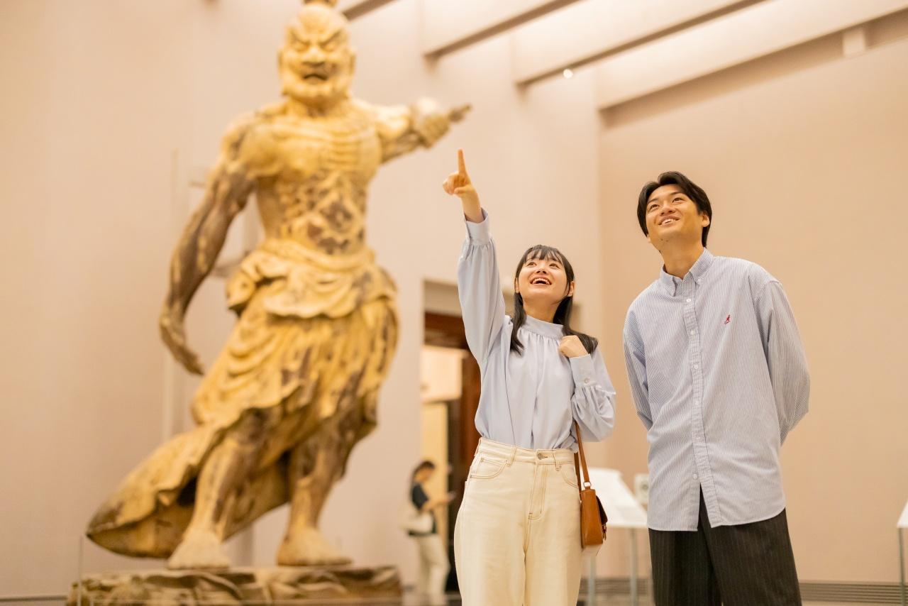 画像2: 奈良国立博物館|仏教美術に触れる「博物館デート」を満喫する