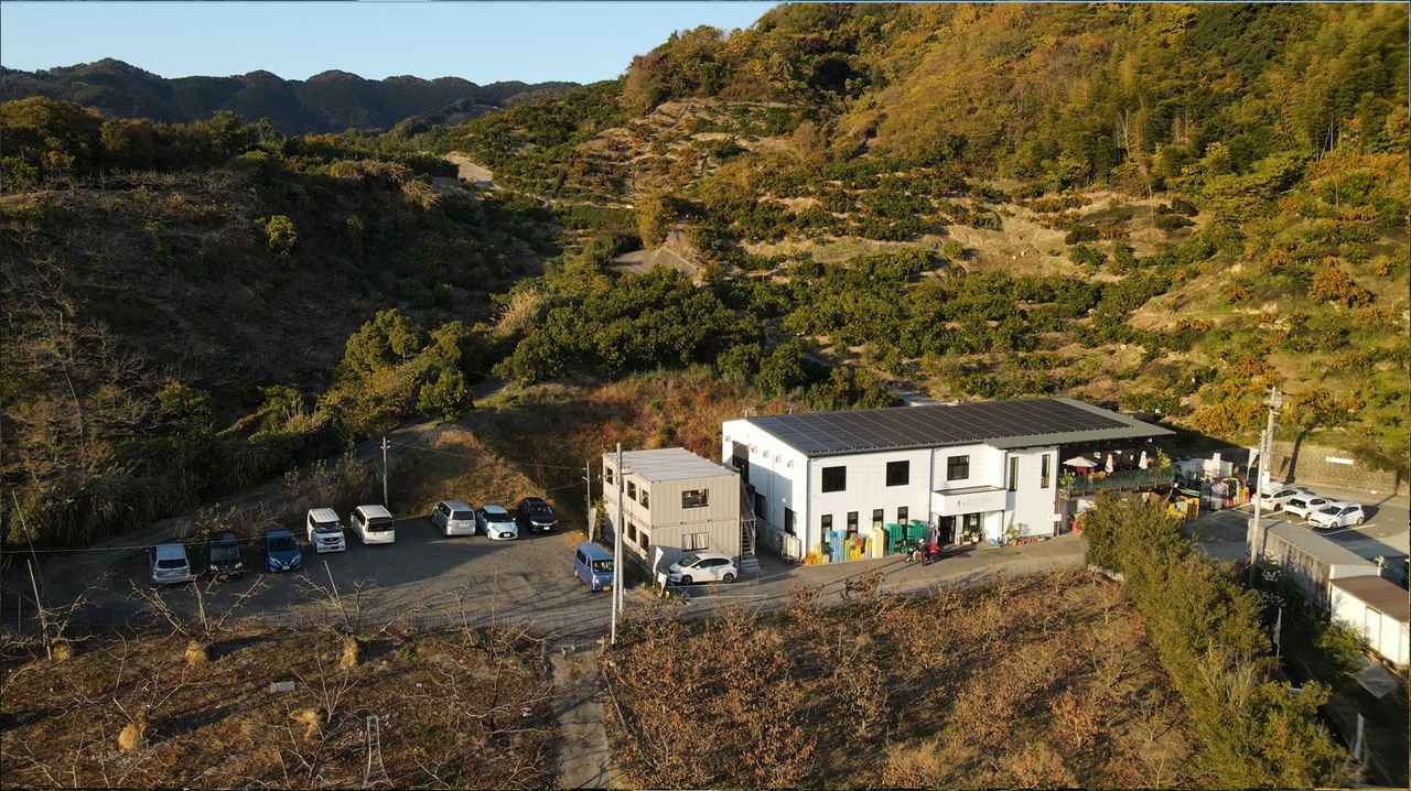 画像1: 観音山フルーツパーラー 総本店｜旬の果実を味わう、農園生まれのご褒美パフェ