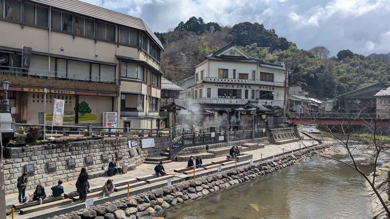 画像2: 湯村温泉【兵庫県】｜“荒湯”で体験型食べ歩きとノスタルジーを
