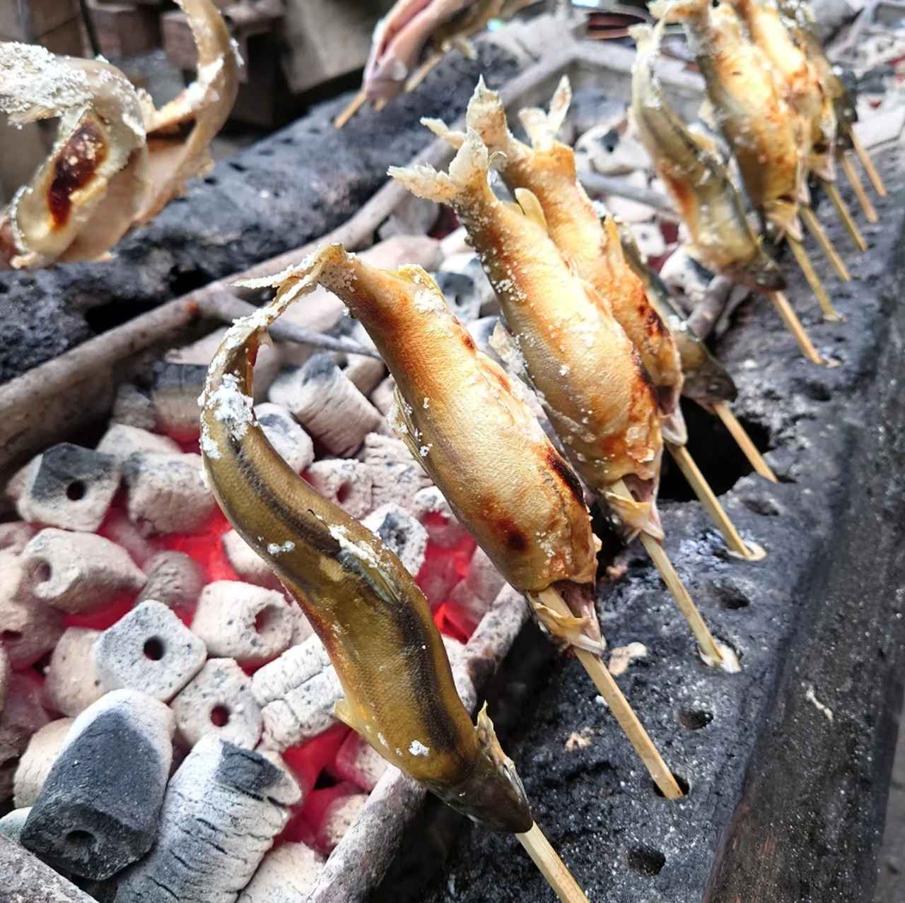 画像2: 洞川川魚センター|焼きたてのアユ・アマゴをテイクアウト