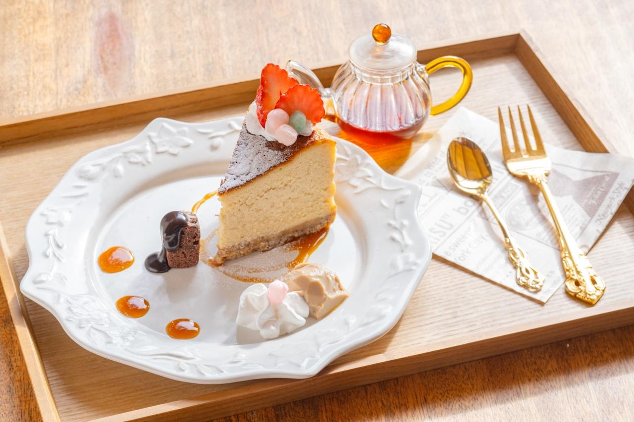 画像: チーズケーキ・紅茶プリン付（850円）