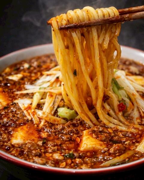 画像: 名物麻婆麺