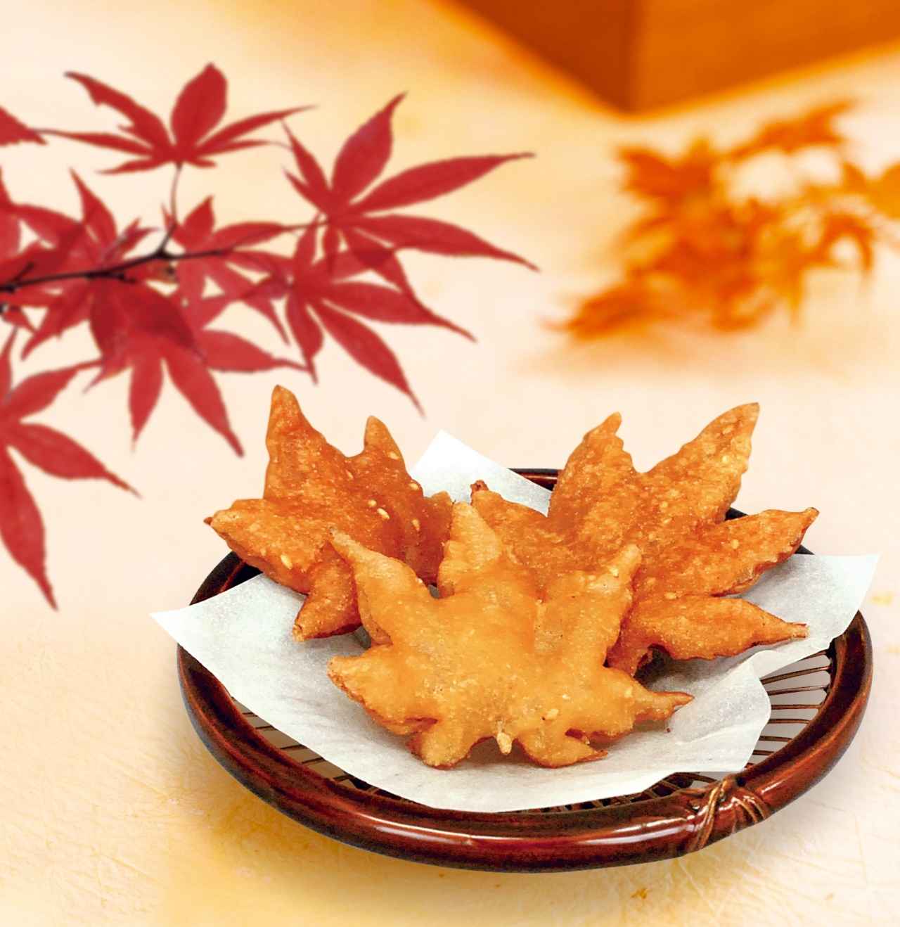 画像: もみじの天ぷら(60g 680円~)