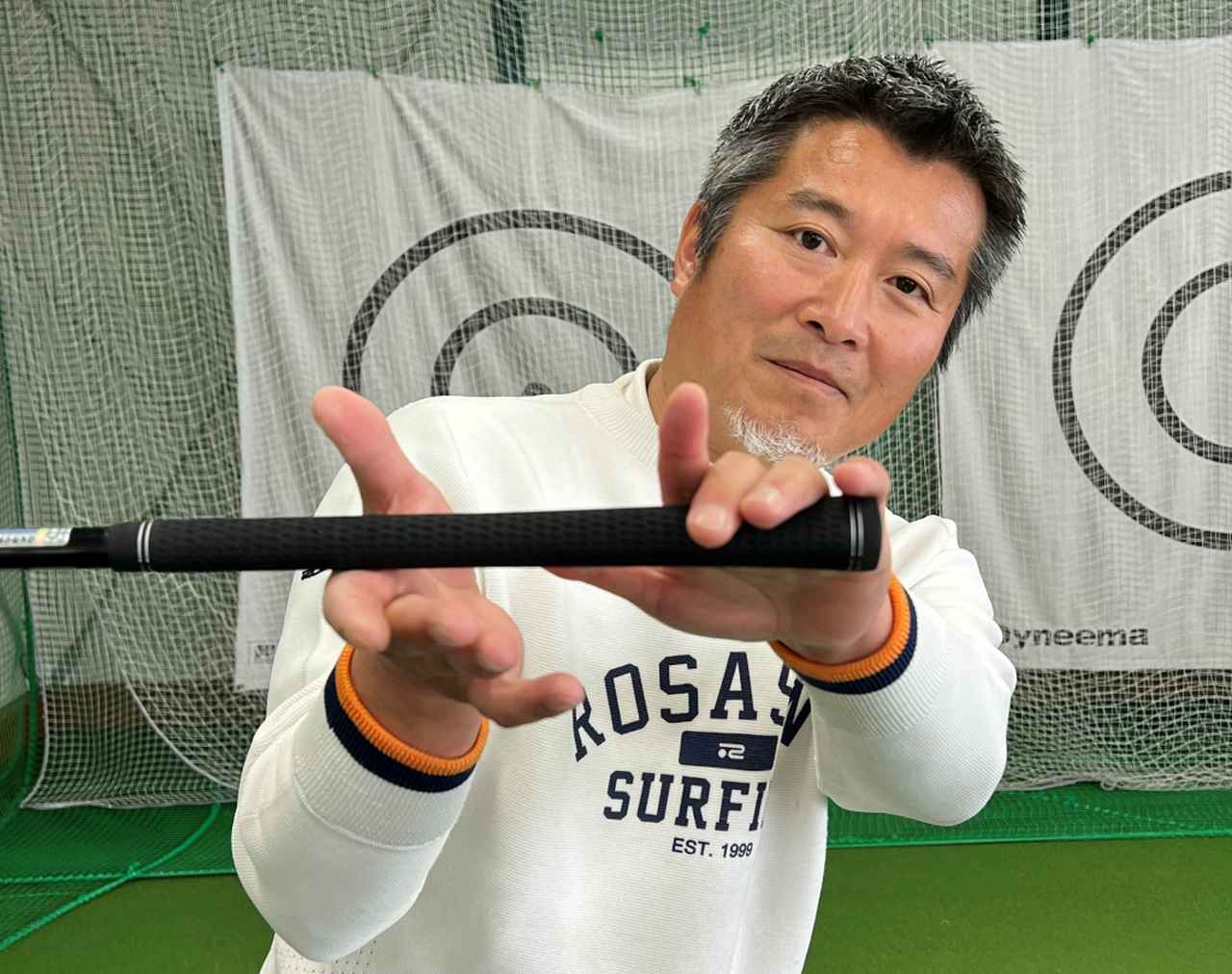 画像: そんなに軽く握っていいの? もっと飛ばしたかったら手の力を抜く!【ヘッドスピードアップレッスン2】