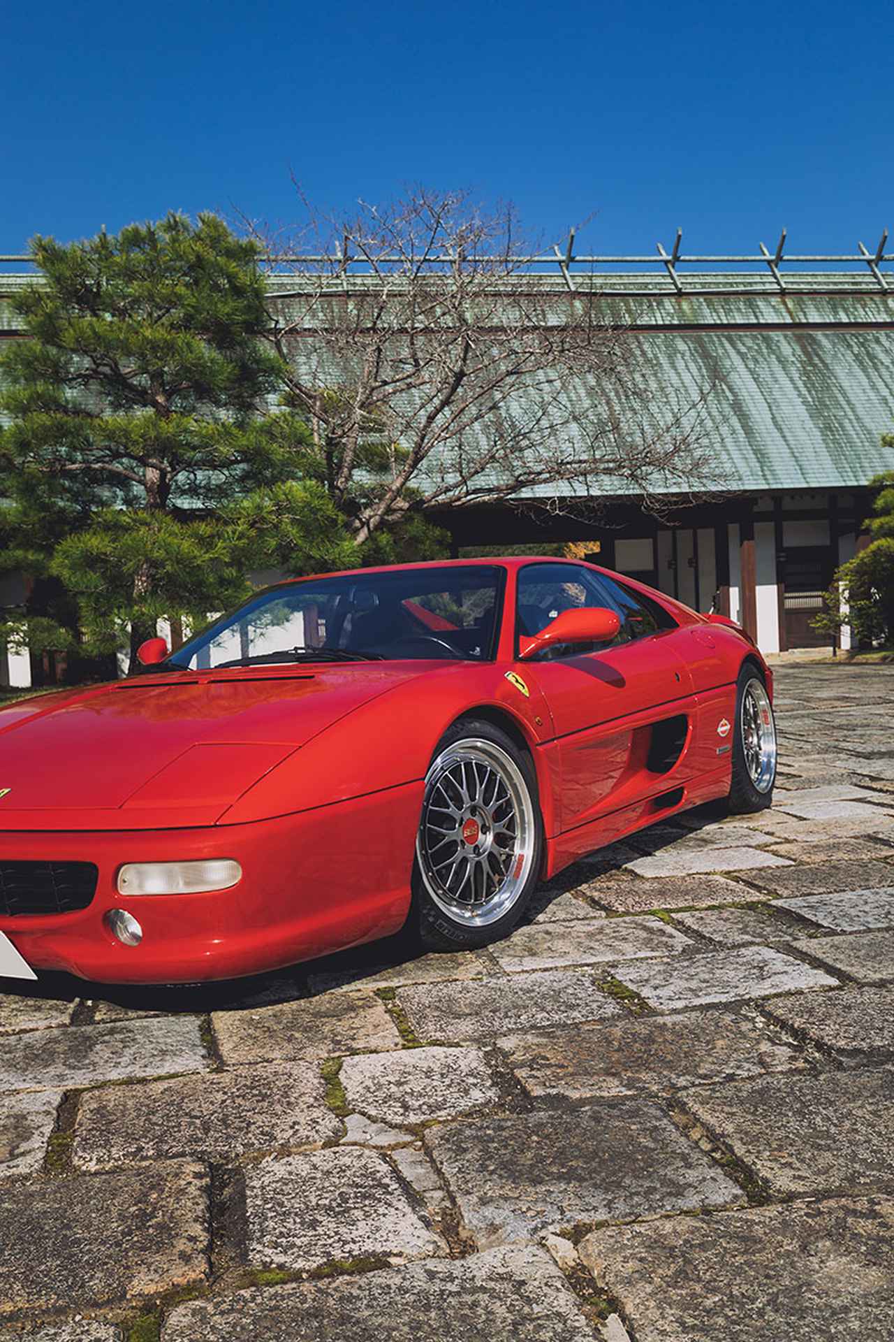 画像1: モダンとクラシック、その狭間でLMが放つ色あせない輝き。