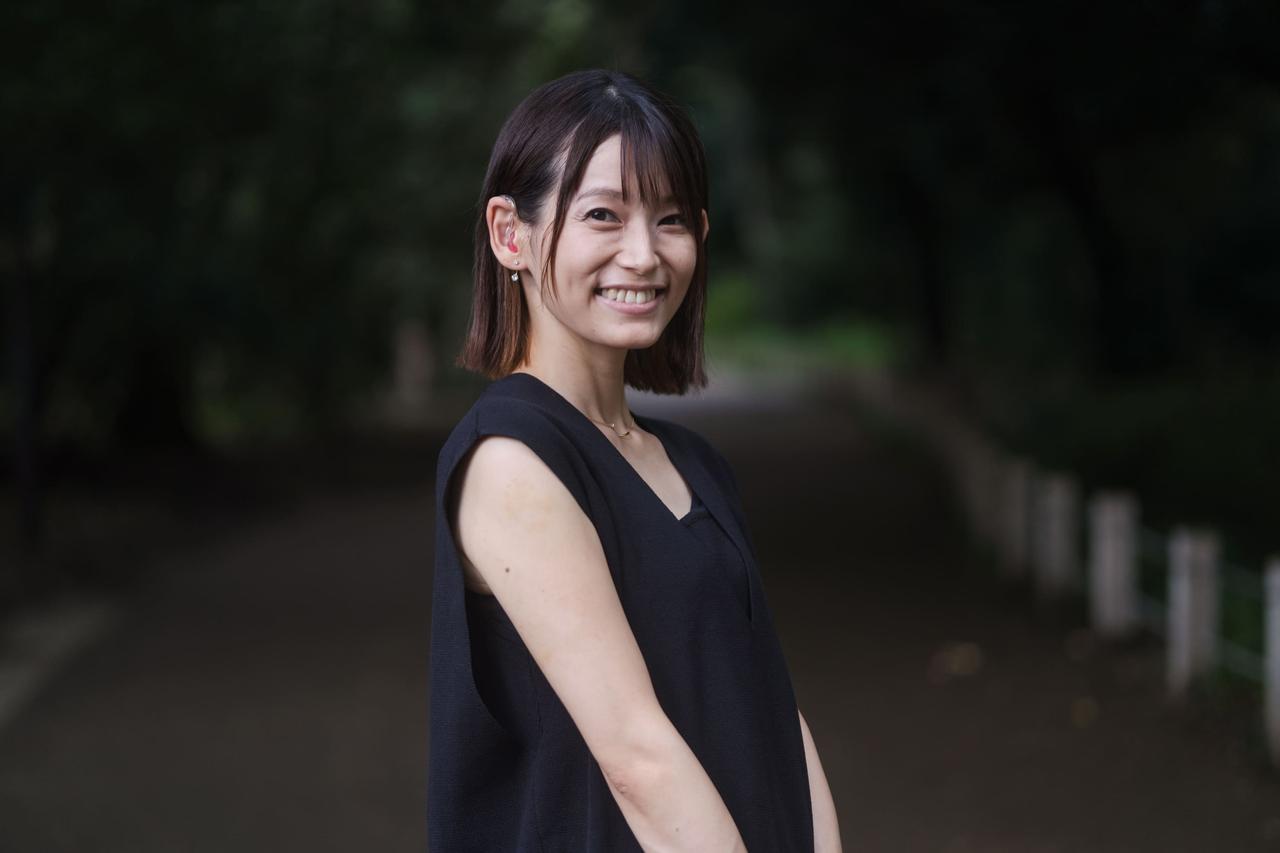 写真、手話