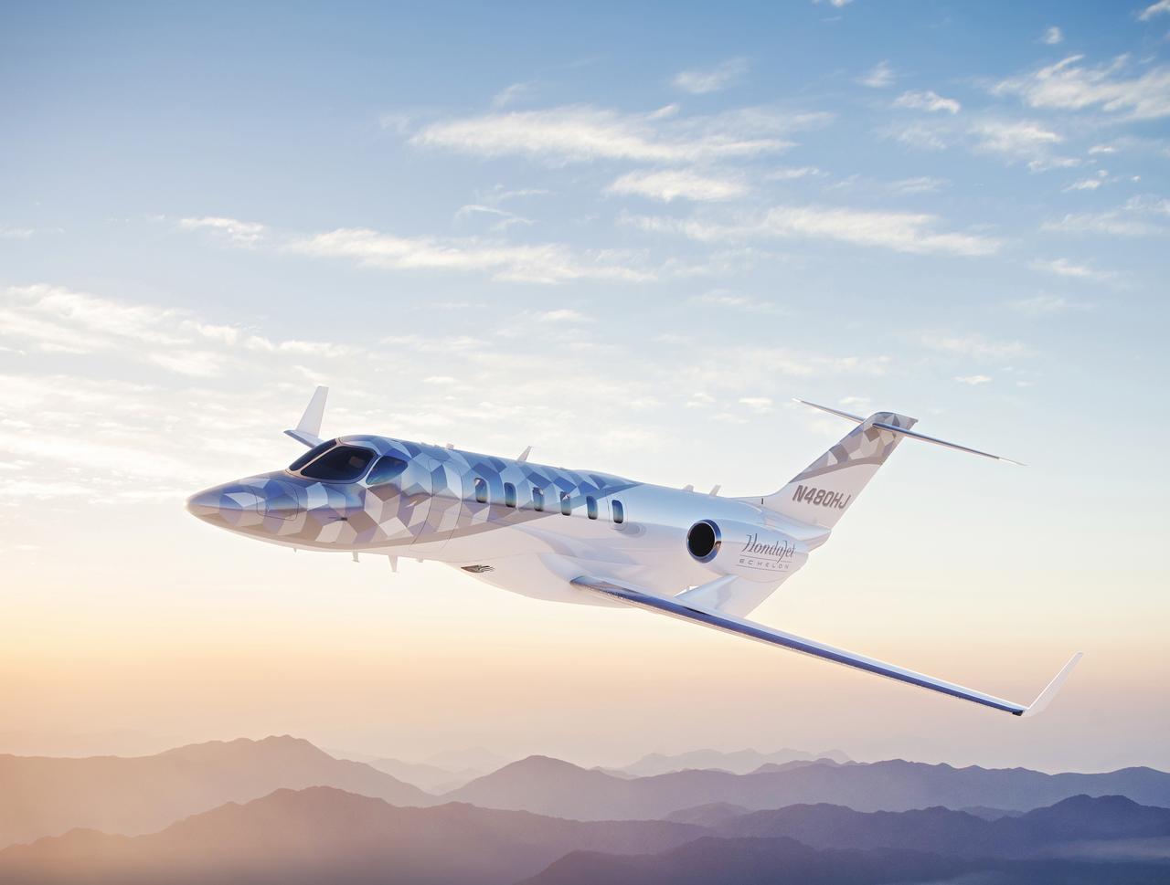 新型機の名称は「エシュロン（Echelon）」に決定。ホンダがいよいよ