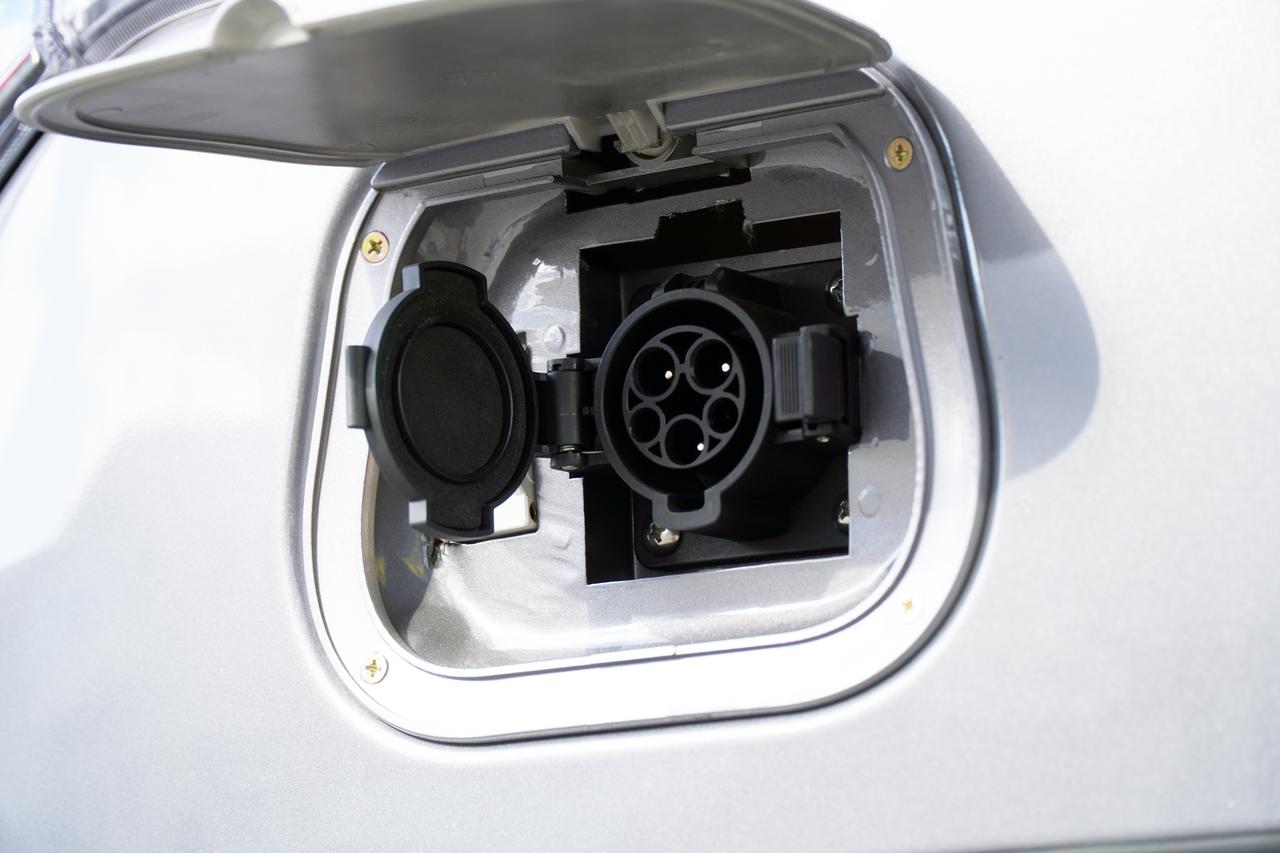 画像 : 26番目の画像 - eNEOシリーズのEVトゥクトゥク「NEO-ONE」「NEO-Light」をもっと見る - スマートモビリティJP